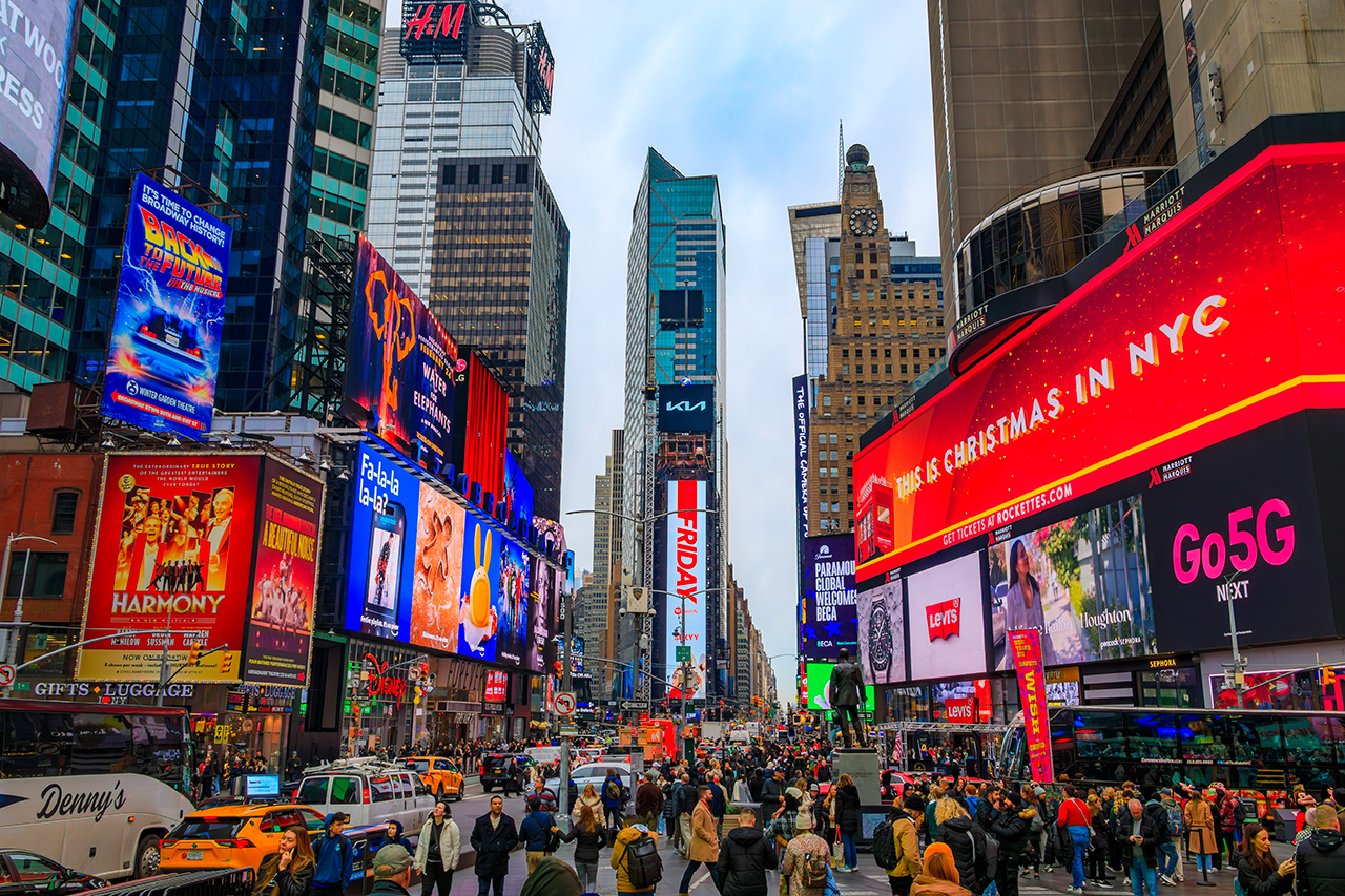 Credit Photo SvetlanaSF via Shutterstock
Times Square visit Manhattan